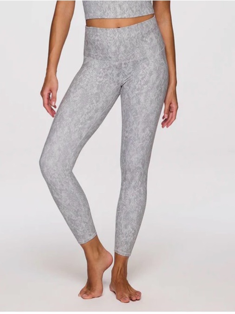 Reebok High-Rise Grey Snake-Print 3/4 Leggings side pockets women’s size large